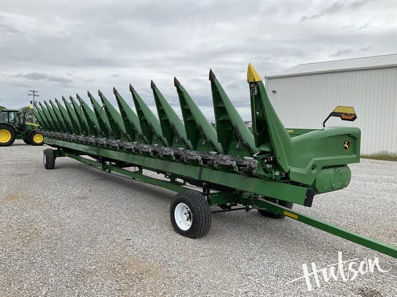 Main image John Deere C16R