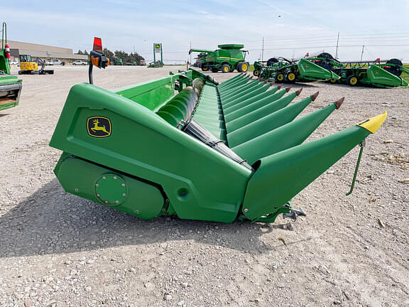 Image of John Deere C16R equipment image 3
