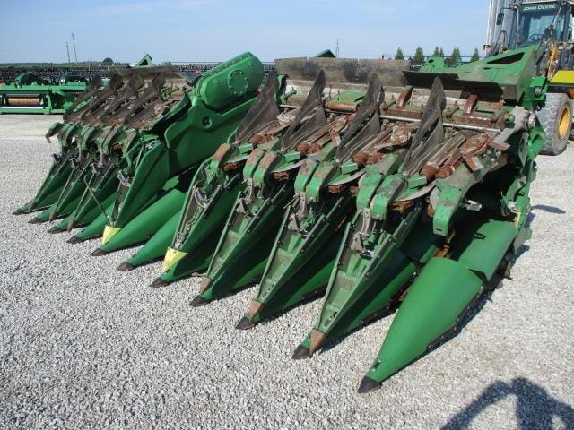 Main image John Deere C18F
