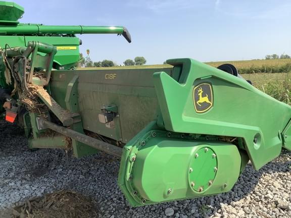 Image of John Deere C18F equipment image 1