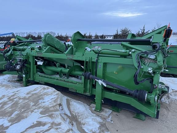 Image of John Deere C18F Image 1