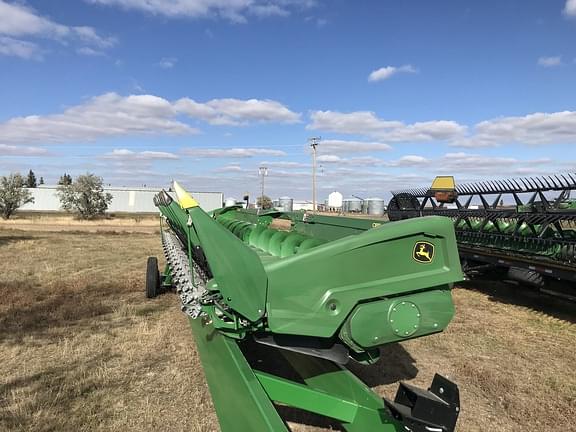 Image of John Deere C18R equipment image 1