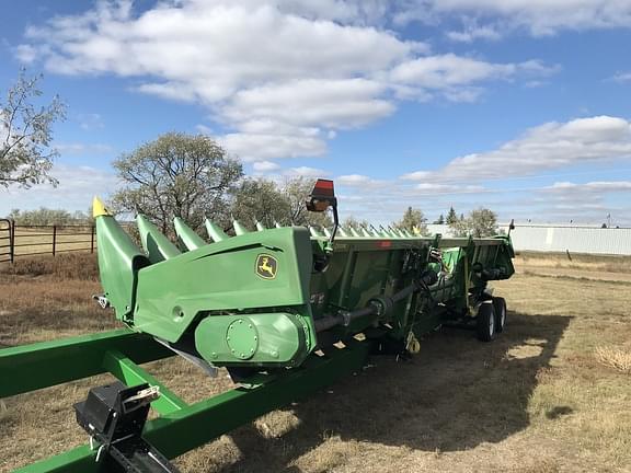 Image of John Deere C18R equipment image 2