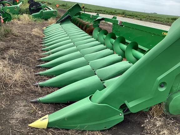 Image of John Deere C18R Primary image