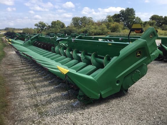 Image of John Deere C18R equipment image 1