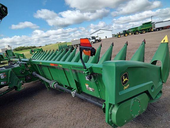 Image of John Deere C18R equipment image 1