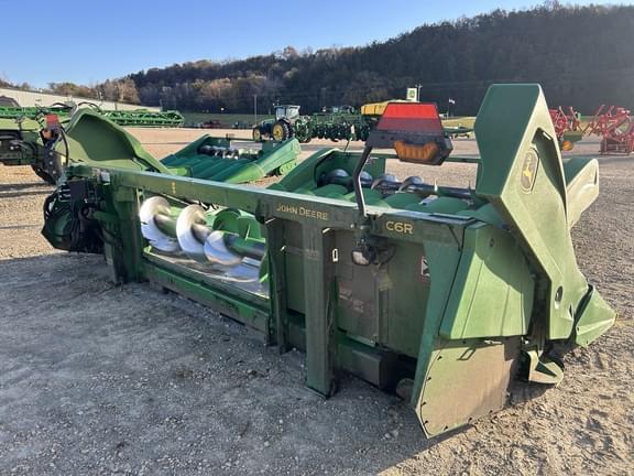 Image of John Deere C6R equipment image 3