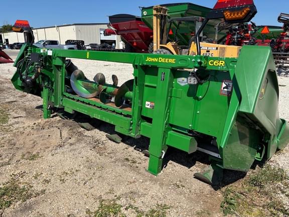 Image of John Deere C6R equipment image 1