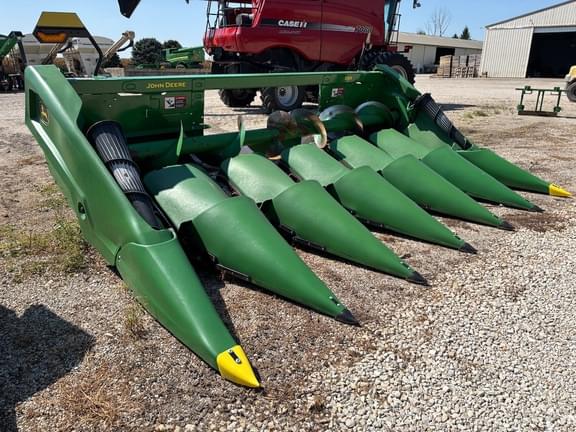Image of John Deere C6R equipment image 2