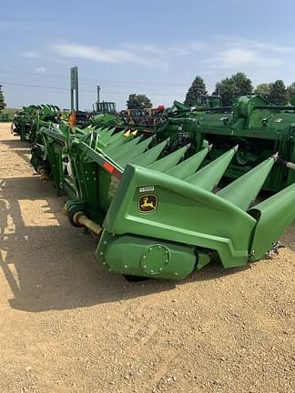 Image of John Deere C8F equipment image 2