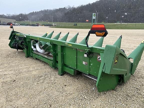 Image of John Deere C8R equipment image 1