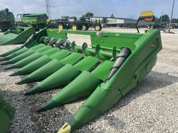 Image of John Deere C8R equipment image 1