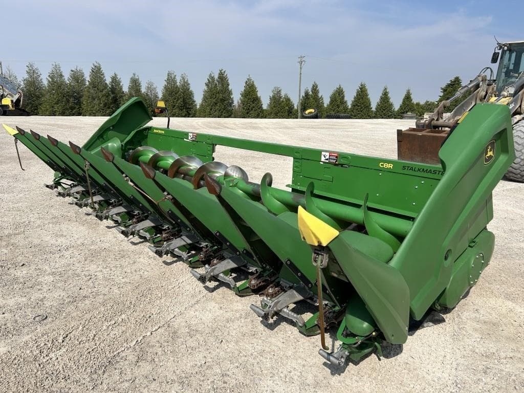Image of John Deere C8R Primary image