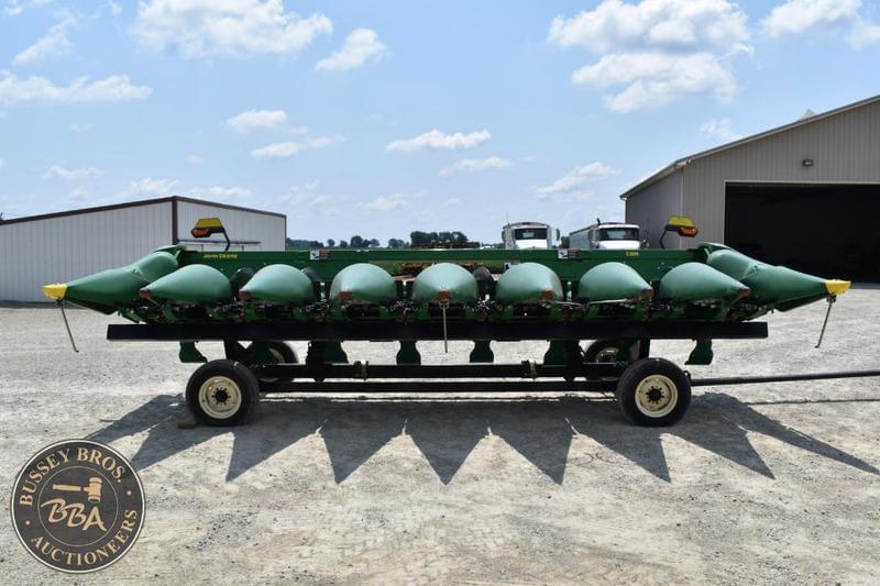 Image of John Deere C8R Primary image