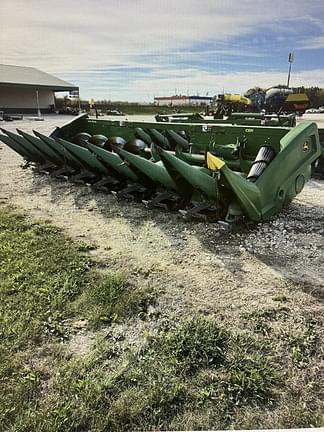 Image of John Deere C8R equipment image 1