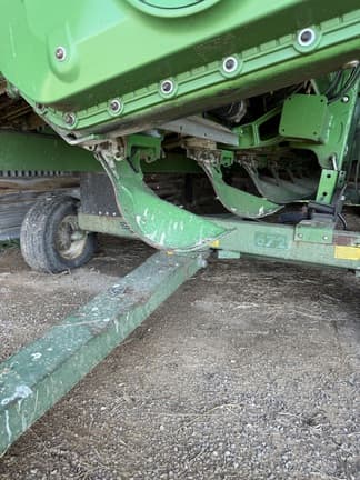 Image of John Deere C8R equipment image 1