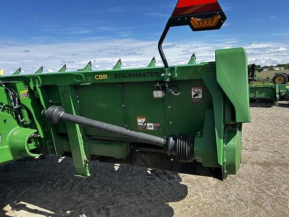 Image of John Deere C8R equipment image 3