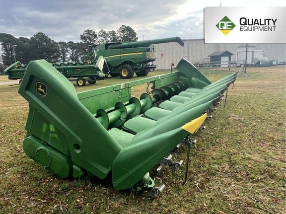 Image of John Deere C8R Primary image