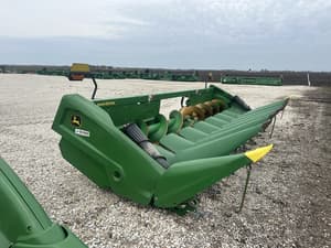 2022 John Deere C8R Image