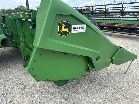 Image of John Deere C8R equipment image 3
