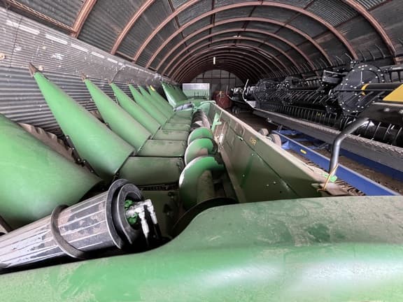 Image of John Deere C8R Image 1