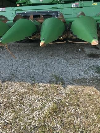 Image of John Deere C8R equipment image 4