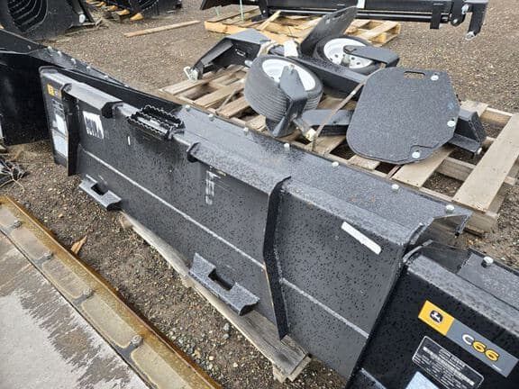 Image of John Deere C72 equipment image 4
