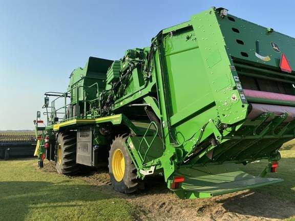 Image of John Deere CP770 equipment image 4