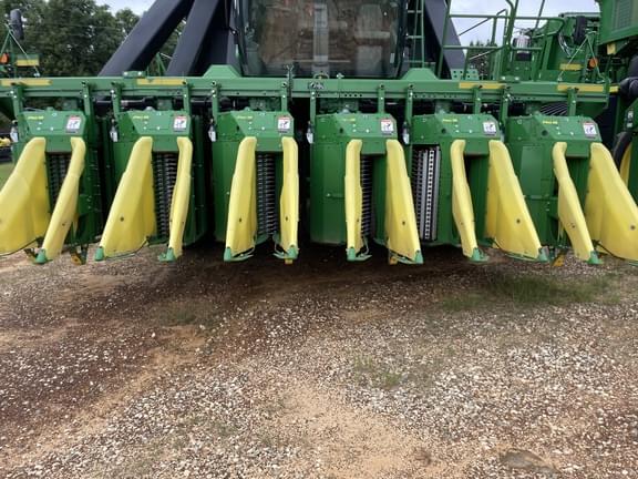Image of John Deere CP770 equipment image 2