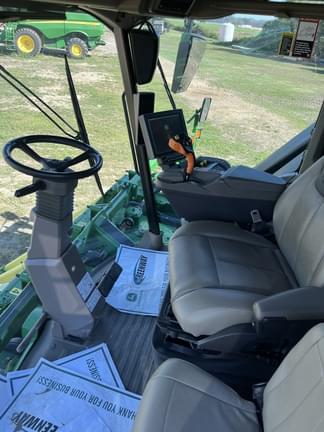 Image of John Deere CP770 equipment image 4