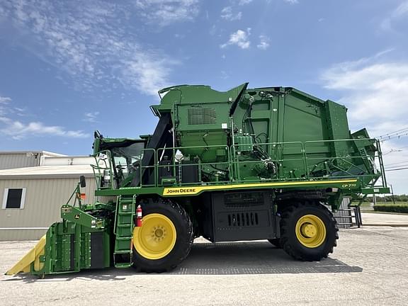 Image of John Deere CP770 equipment image 3