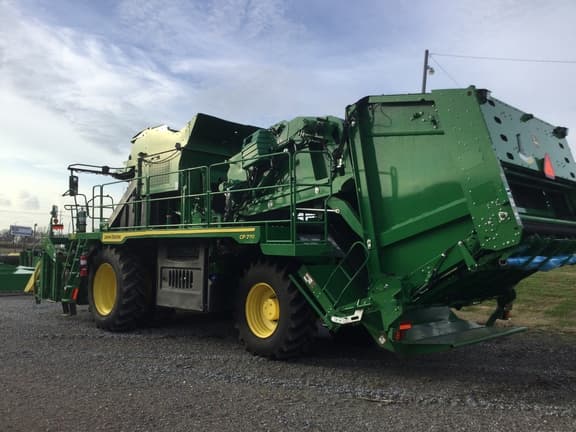 Image of John Deere CP770 equipment image 1