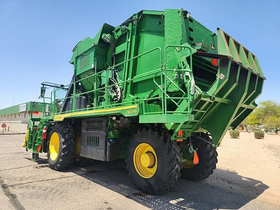 Image of John Deere CP770 equipment image 2