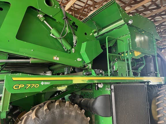 Image of John Deere CP770 equipment image 2