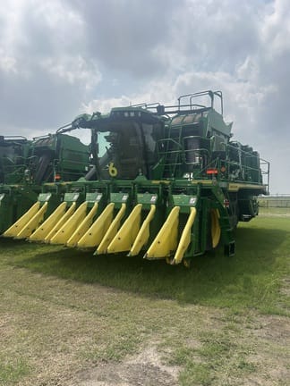 2022 John Deere CP770 Equipment Image0