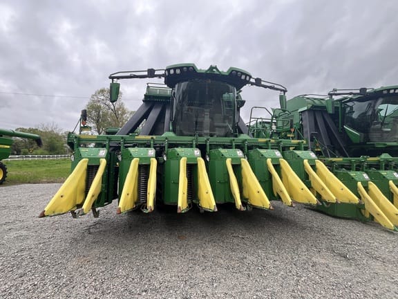 2022 John Deere CP770 Equipment Image0