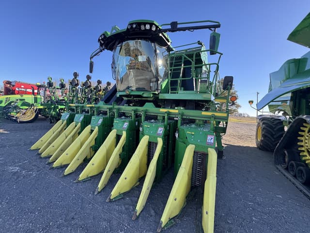 Image of John Deere CP770 equipment image 2