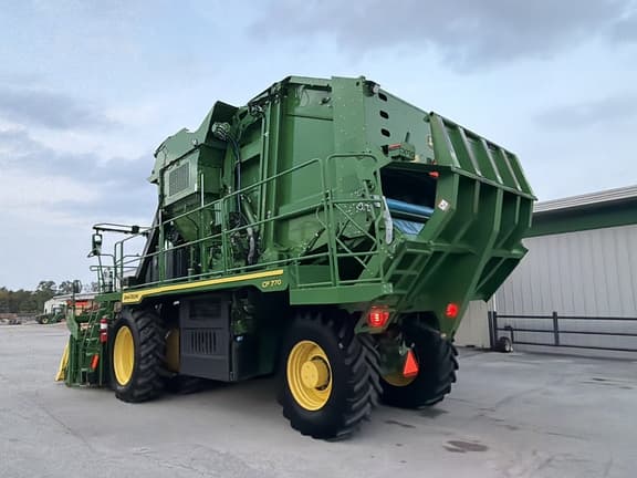 Image of John Deere CP770 equipment image 4