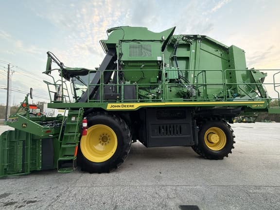 Image of John Deere CP770 equipment image 4