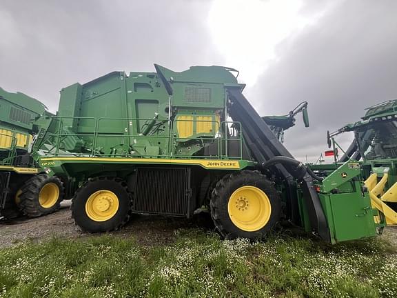 Image of John Deere CP770 equipment image 1