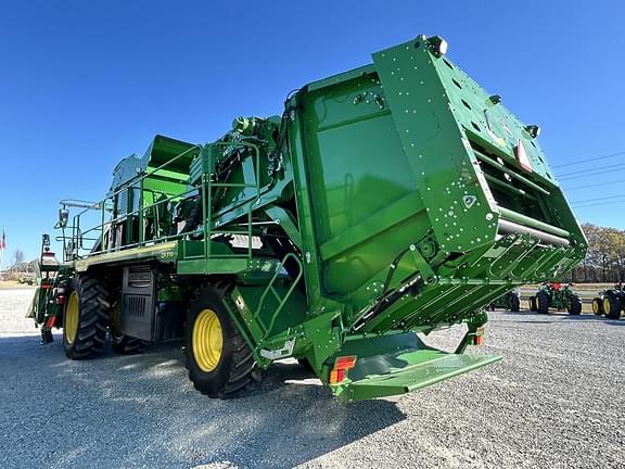 Image of John Deere CP770 equipment image 4