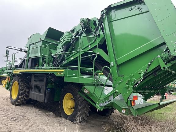 Image of John Deere CP770 equipment image 3