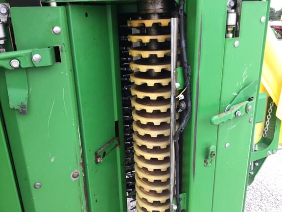 Image of John Deere CP770 equipment image 2