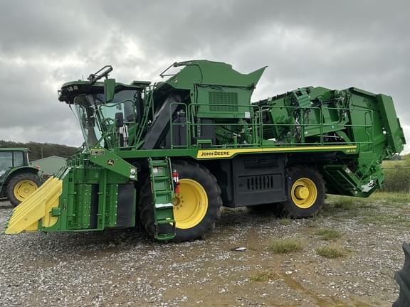 Image of John Deere CP770 equipment image 4