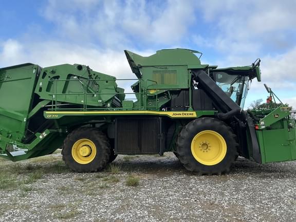 Image of John Deere CP770 equipment image 3