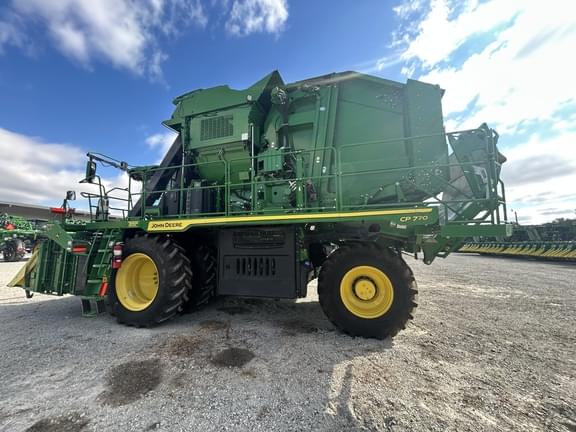 Image of John Deere CP770 equipment image 1
