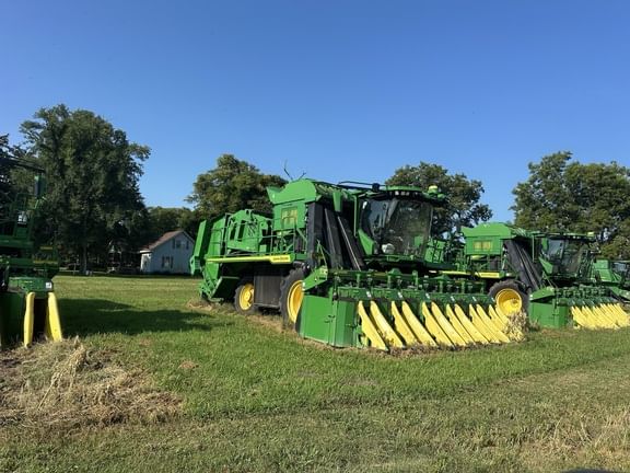 2022 John Deere CP770 Equipment Image0