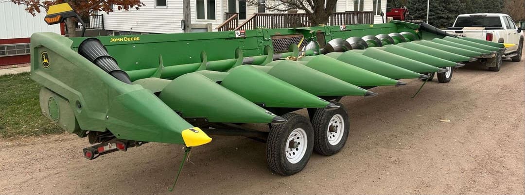 Image of John Deere C12R Primary image