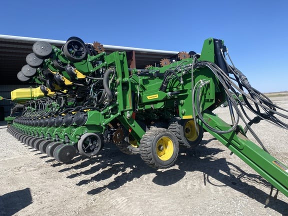 2022 John Deere DB120 Equipment Image0