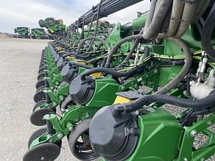 Main image John Deere DB120 14